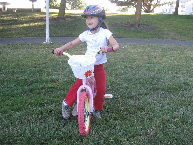 IMG_5854.JPG - Riding on 2 wheels